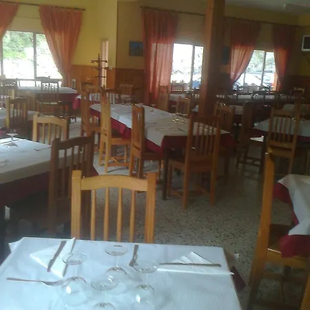 Hostal Poncebos-2